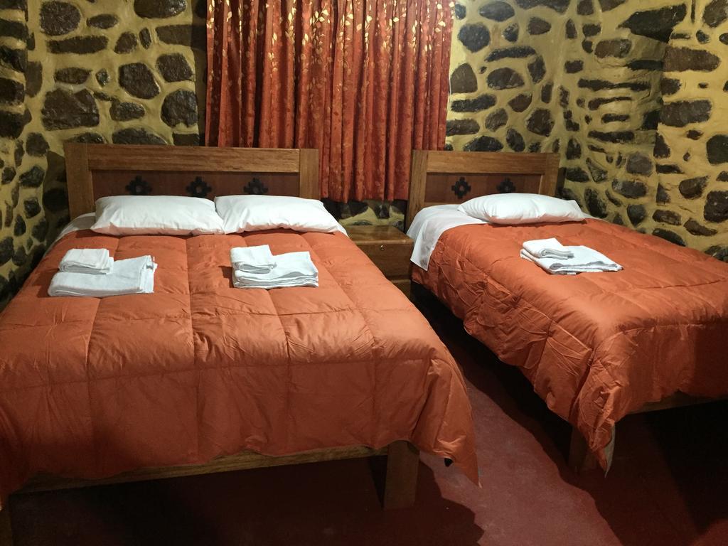 Rumi Sonqo Hostel Ollantaytambo Luaran gambar