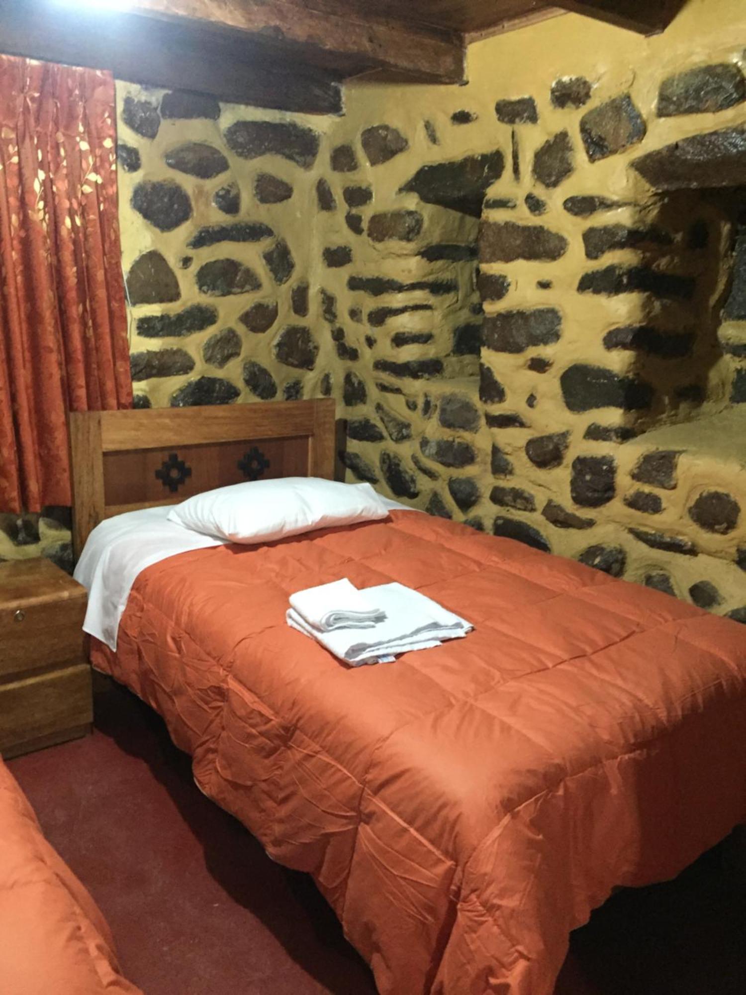 Rumi Sonqo Hostel Ollantaytambo Luaran gambar