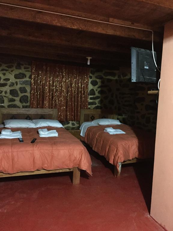 Rumi Sonqo Hostel Ollantaytambo Luaran gambar