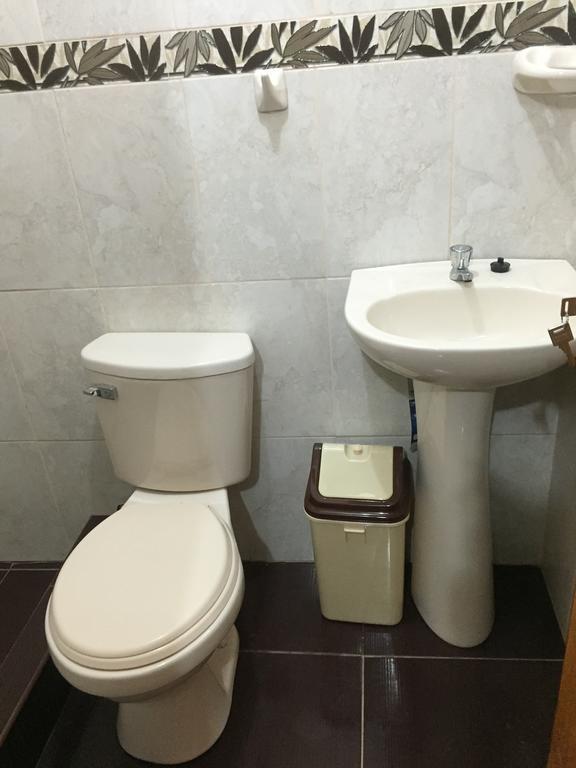 Rumi Sonqo Hostel Ollantaytambo Luaran gambar