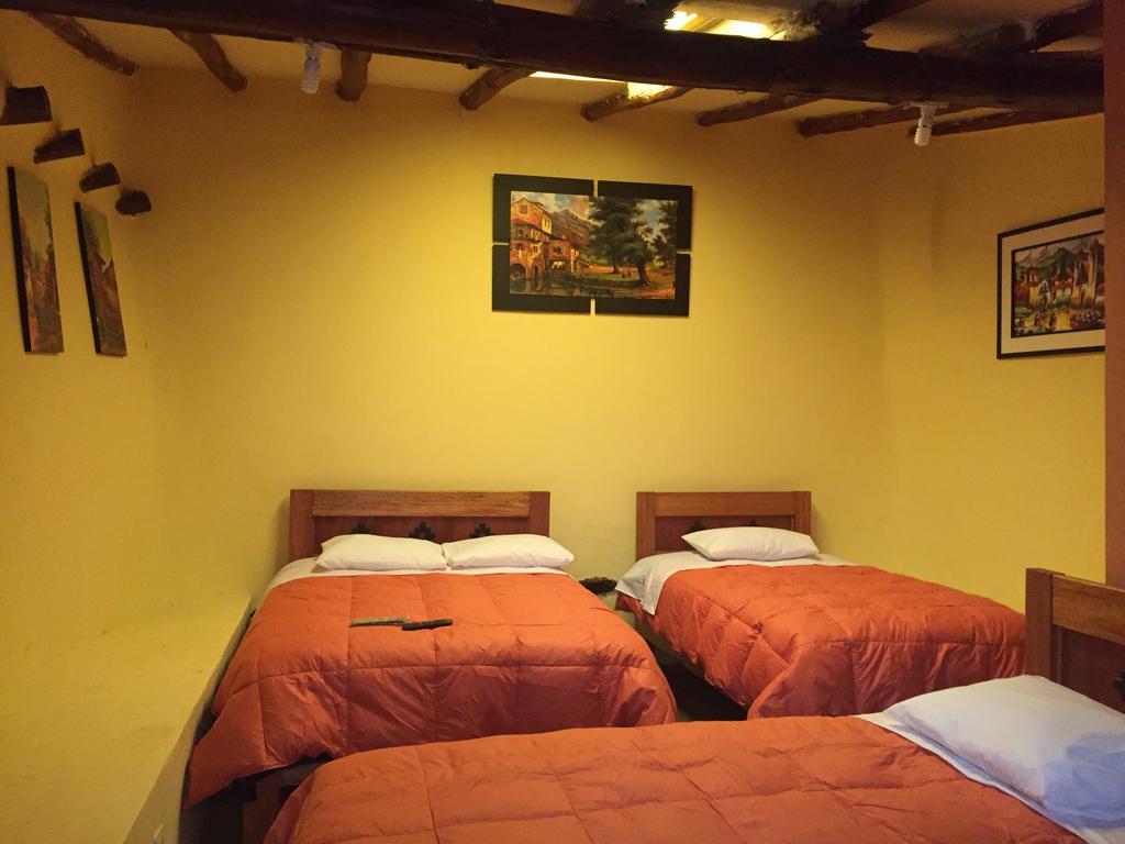 Rumi Sonqo Hostel Ollantaytambo Luaran gambar
